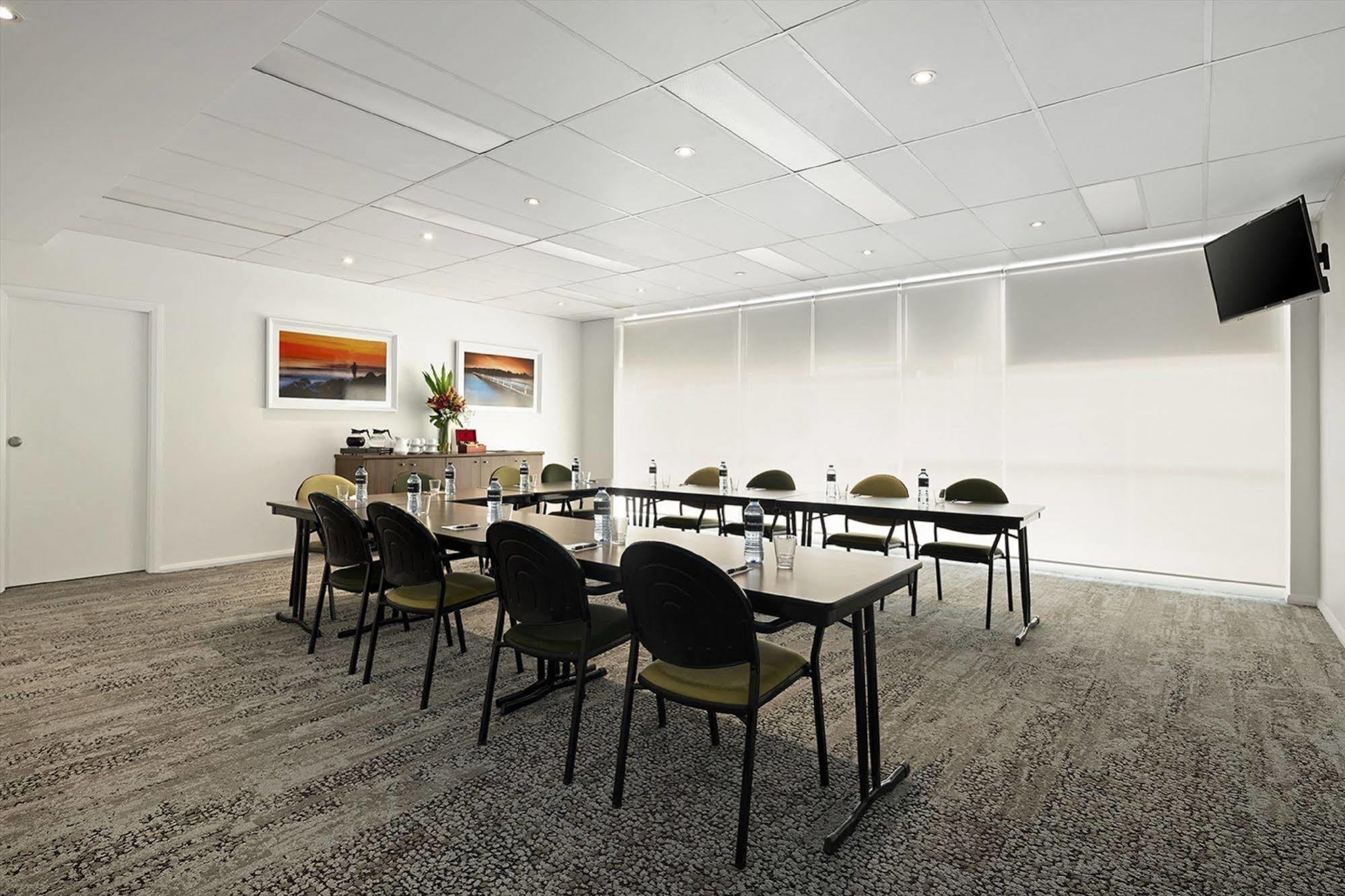 Quest Wollongong Aparthotel Bagian luar foto